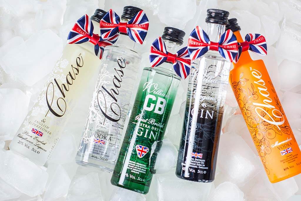7-Best-Mini-Gin-Wedding-Favours The Bottle Club