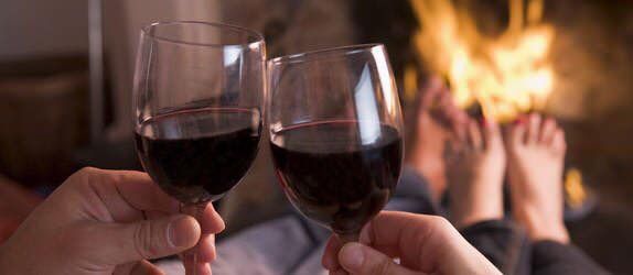 How-to-Choose-The-Perfect-Drink-For-Your-Weekly-Date-Night The Bottle Club