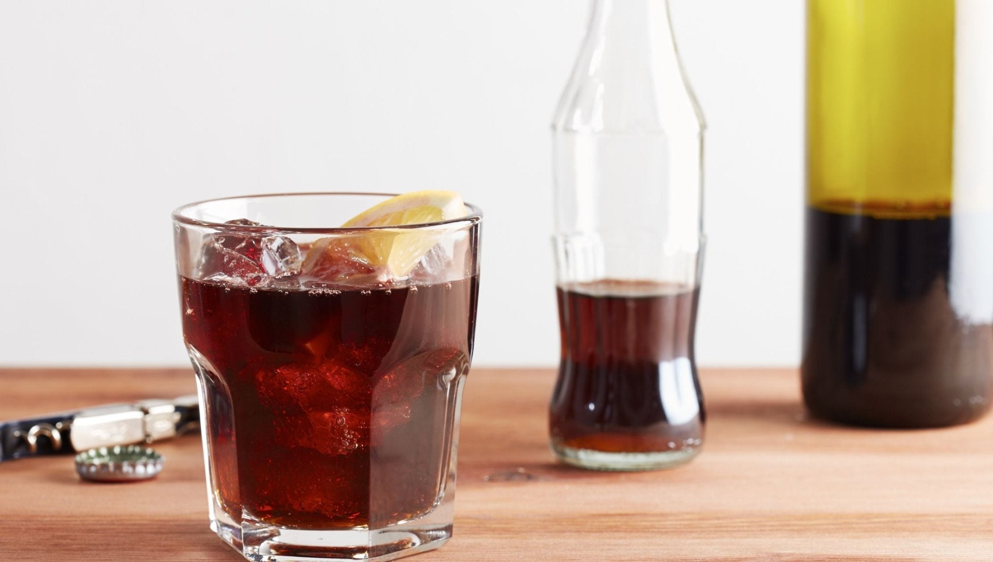 Kalimotxo-Cocktail-Recipe The Bottle Club